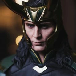 Hot Toys MMS472 Marvel Thor Ragnarok Loki