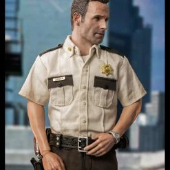 Preorder! Threezero The Walking Dead Rick Grimes