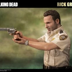 Preorder! Threezero The Walking Dead Rick Grimes