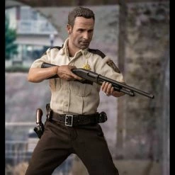 Preorder! Threezero The Walking Dead Rick Grimes