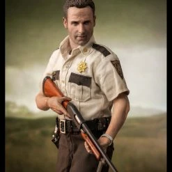 Preorder! Threezero The Walking Dead Rick Grimes