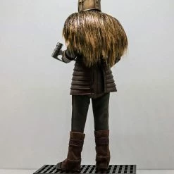 Hot Toys TMS044 The Mandalorian The Armorer