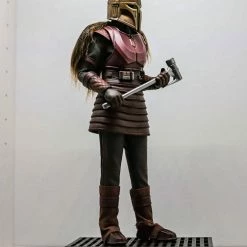 Hot Toys TMS044 The Mandalorian The Armorer