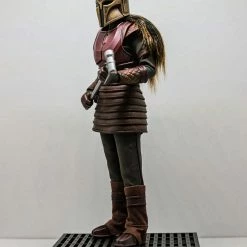 Hot Toys TMS044 The Mandalorian The Armorer