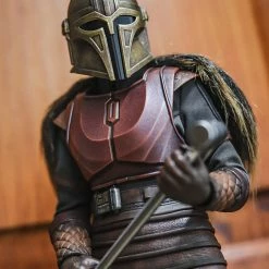 Hot Toys TMS044 The Mandalorian The Armorer